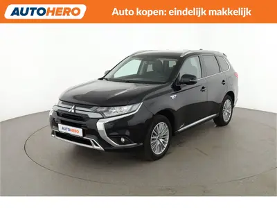Mitsubishi Outlander 2.4 PHEV Spirit 4WD uit 2020