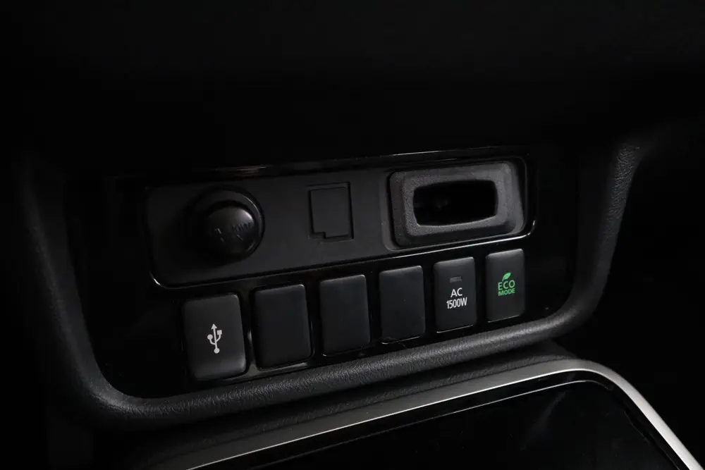 Mitsubishi Outlander 2.4 PHEV Spirit 4WD uit 2020, foto 15
