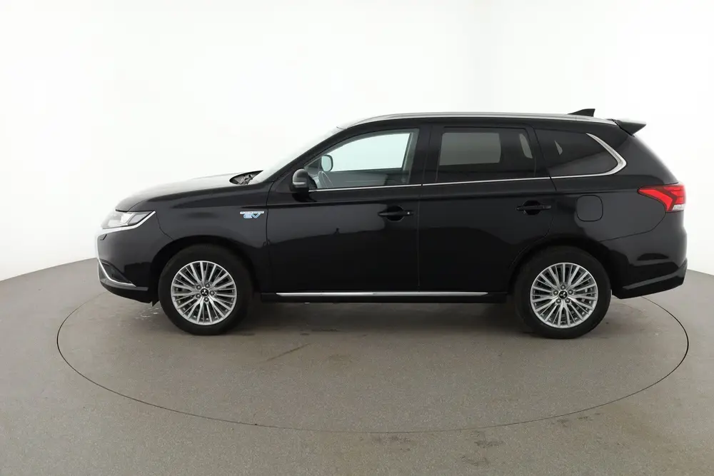 Mitsubishi Outlander 2.4 PHEV Spirit 4WD uit 2020, foto 2