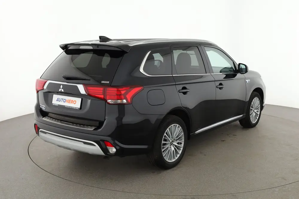 Mitsubishi Outlander 2.4 PHEV Spirit 4WD uit 2020, foto 5