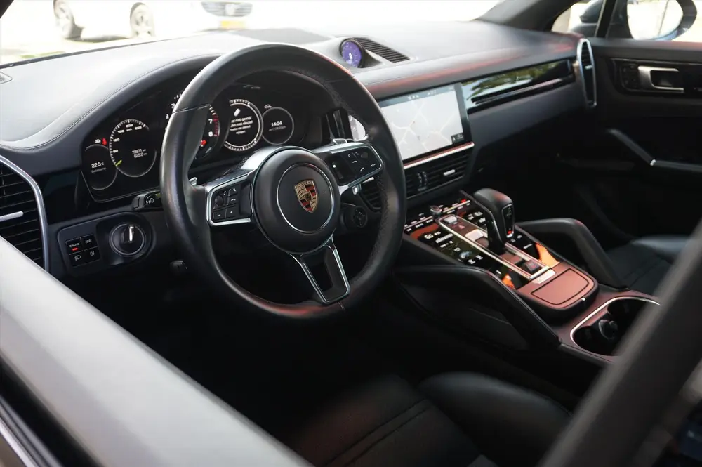 Porsche Cayenne Coupé 3.0 V6 462PK E-Hybrid / Pano / Nl aut uit 2019, foto 14