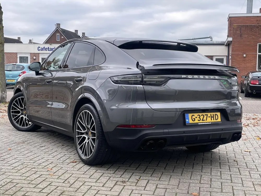 Porsche Cayenne Coupé 3.0 V6 462PK E-Hybrid / Pano / Nl aut uit 2019, foto 4