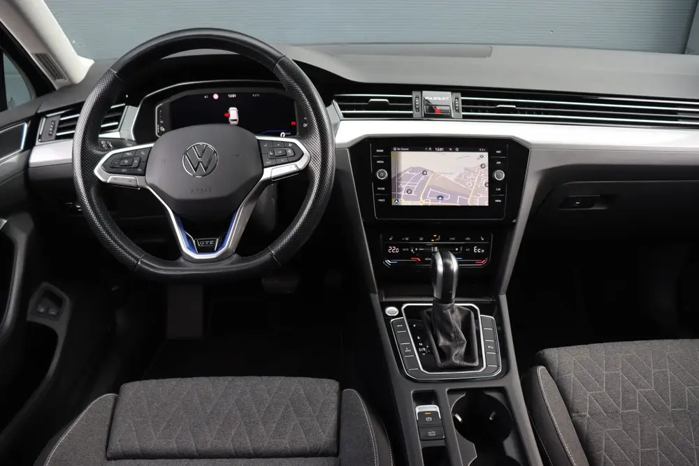 Volkswagen Passat Variant 1.4 TSI PHEV GTE Business | ACC | uit 2022, foto 11