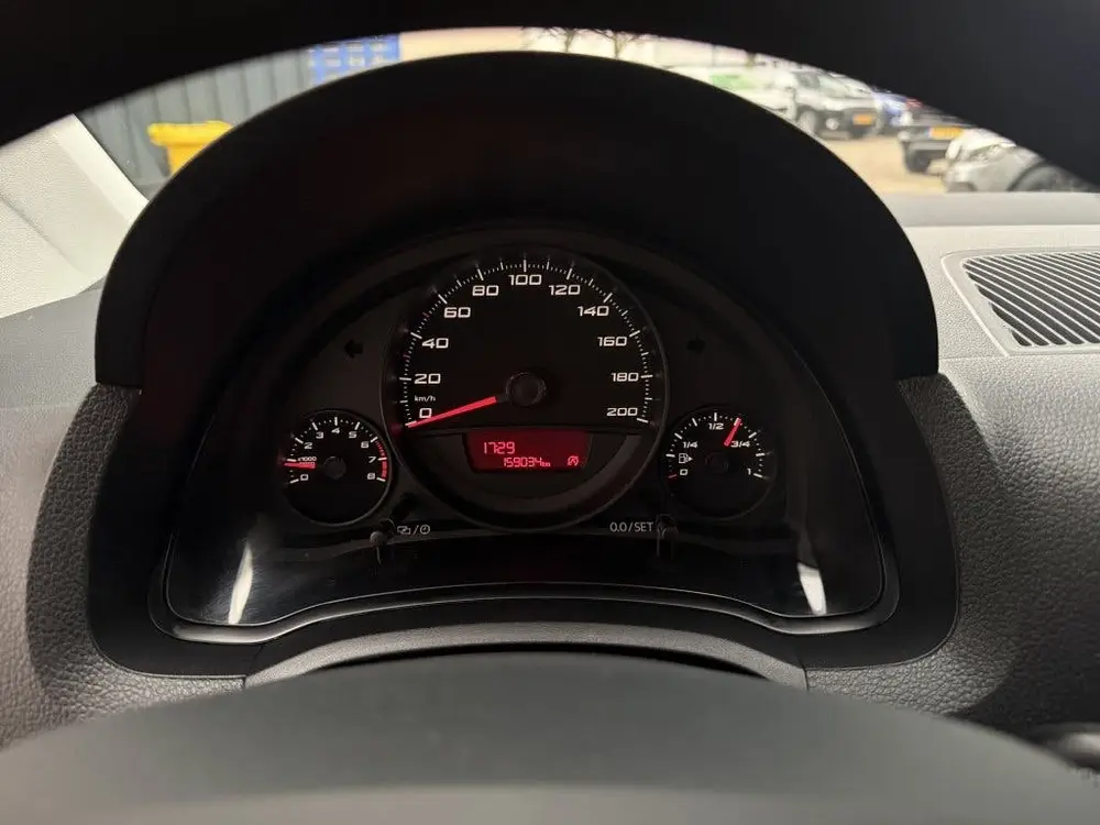 SEAT Mii 1.0 Style Intense stoelvw uit 2019, foto 20