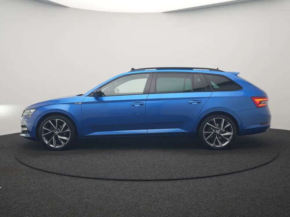 Skoda Superb 1.4 TSI iV Sportline PHEV 218pk Dealer O. uit 2020, foto 2