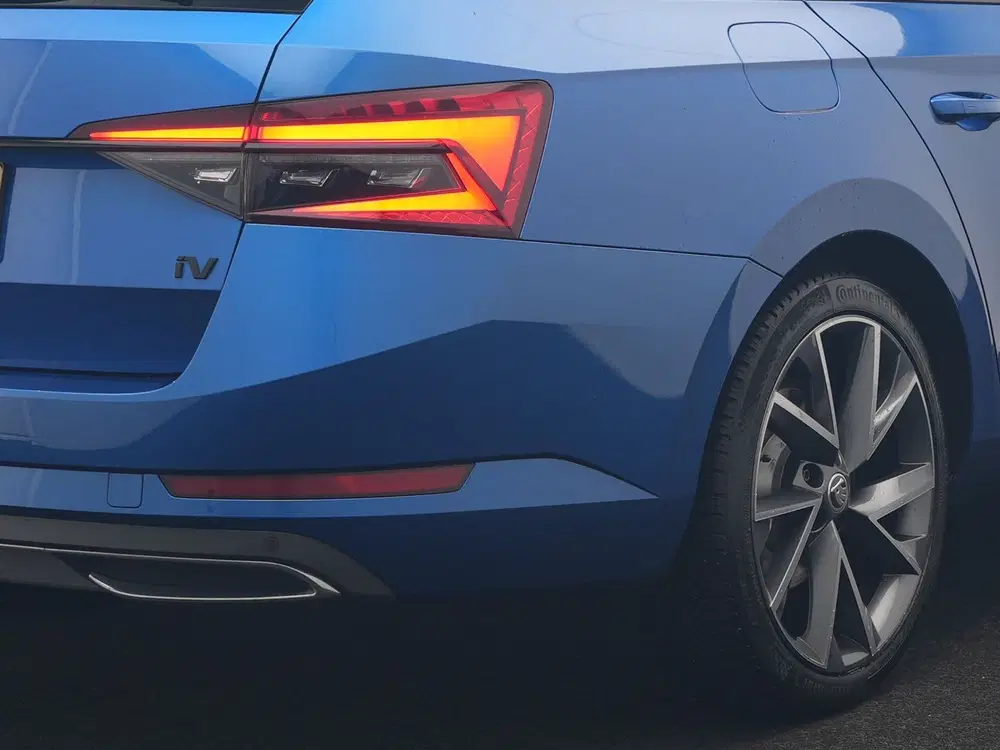 Skoda Superb 1.4 TSI iV Sportline PHEV 218pk Dealer O. uit 2020, foto 8