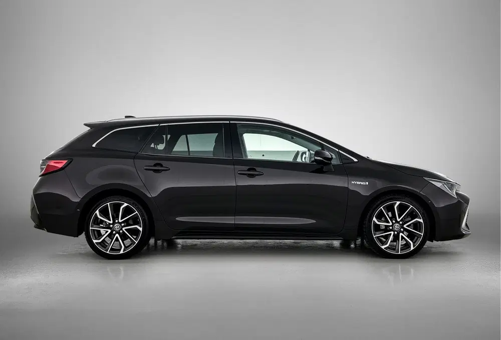 Toyota Corolla 2.0 Hybrid Premium uit 2020, foto 13