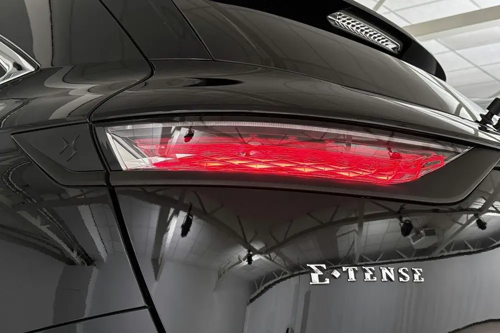 DS Automobiles 7 Crossback DS 7 Crossback E-Tense Performance Line 225 SOH 97% Stoelver uit 2021, foto 19