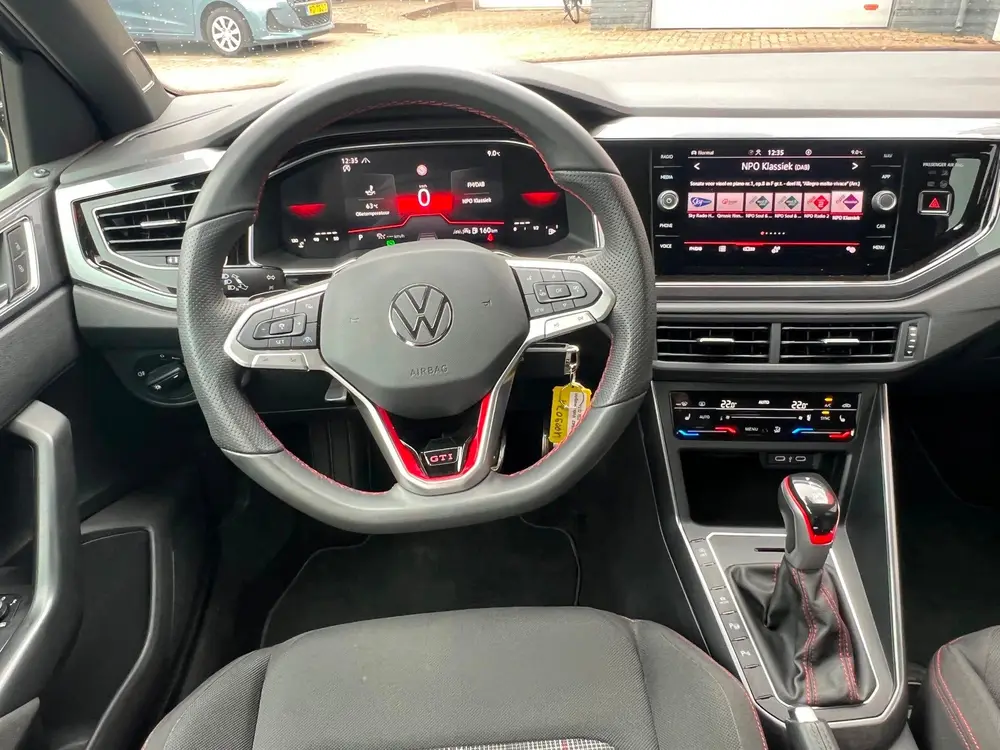 Volkswagen Polo 2.0 TSI GTI, Navi, PDC, Caplay, MatrixLed, 2 uit 2025, foto 9