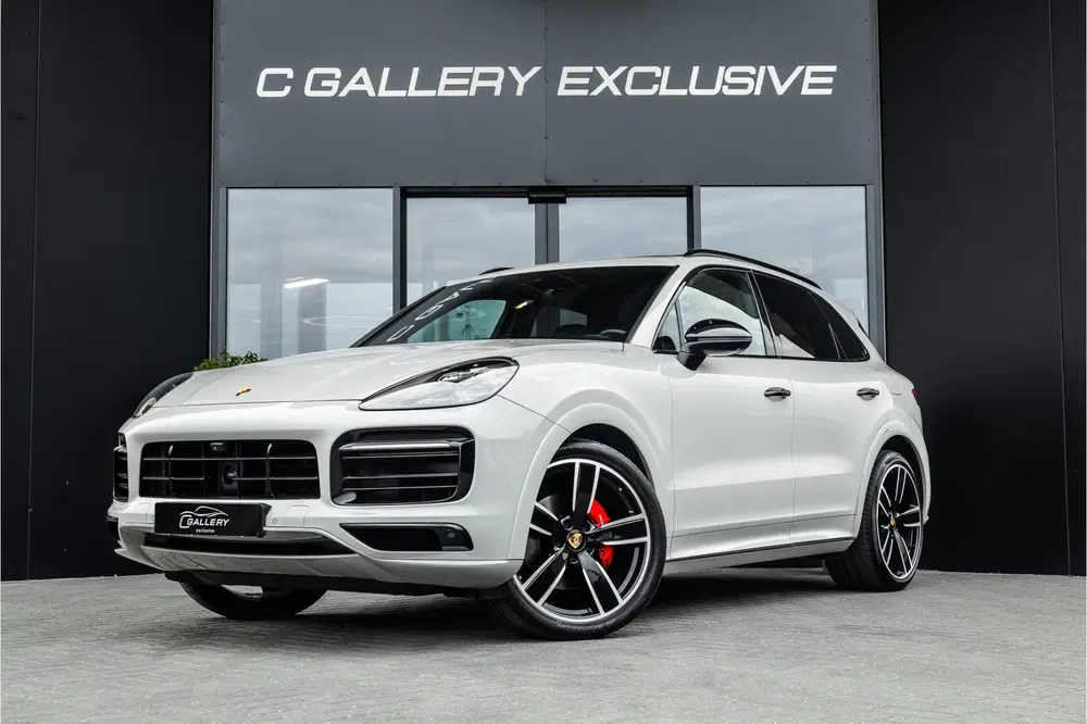Porsche Cayenne 3.0 E-Hybrid uit 2021, foto 3