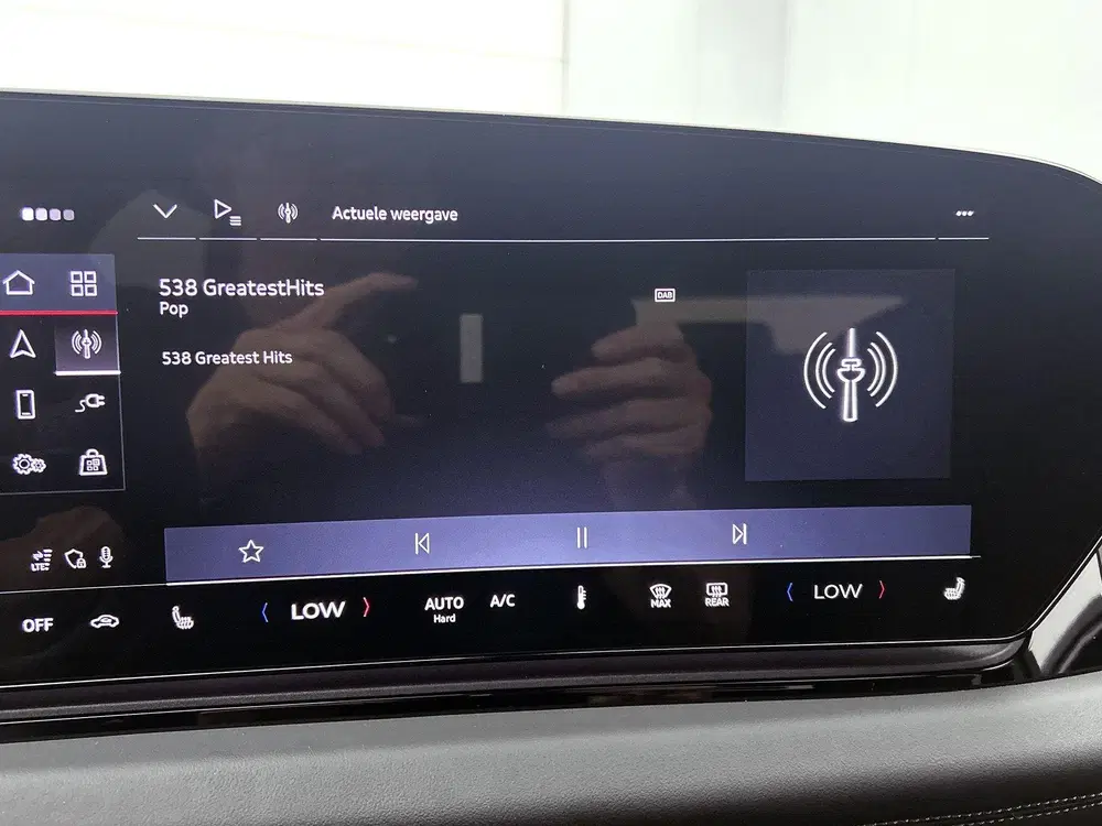 Audi A6 S edition 83 kWh uit 2025, foto 12