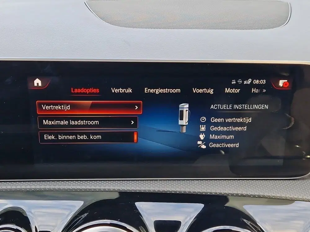Mercedes-Benz A-Klasse 250 e AMG Burmester uit 2020, foto 20