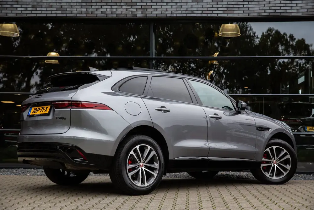 Jaguar F-Pace 2.0 P400e PHEV R-Dynamic SE , Panoramadak, Mer uit 2022, foto 2