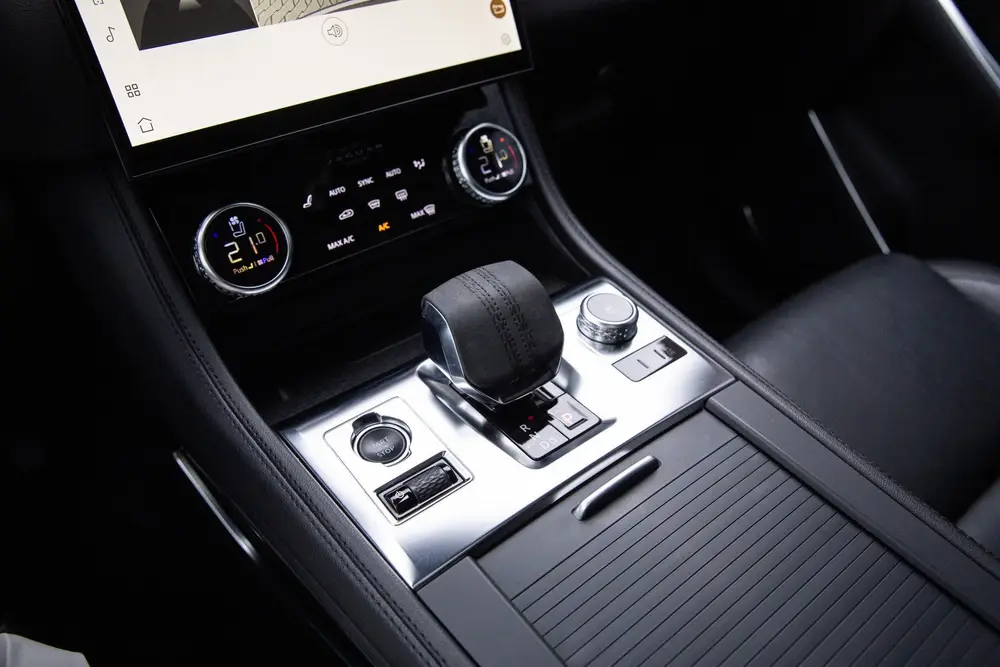 Jaguar F-Pace 2.0 P400e PHEV R-Dynamic SE , Panoramadak, Mer uit 2022, foto 20