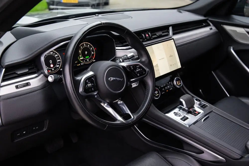 Jaguar F-Pace 2.0 P400e PHEV R-Dynamic SE , Panoramadak, Mer uit 2022, foto 3