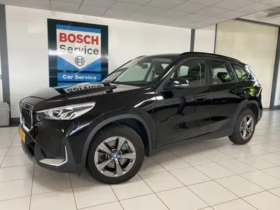 BMW X1 25 E x Drive Leer uit 2023