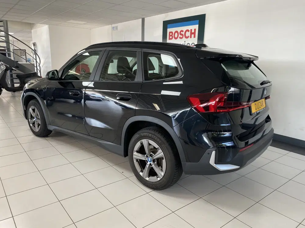 BMW X1 25 E x Drive Leer uit 2023, foto 3