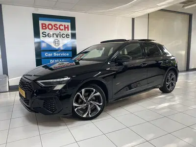 Audi A3 35 TFSI S edition Panoramadak uit 2023