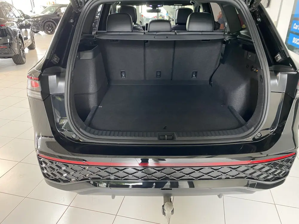 Volkswagen Tayron 1.5 eHybrid R-Line Edition 272 PK Panorama uit 2025, foto 10