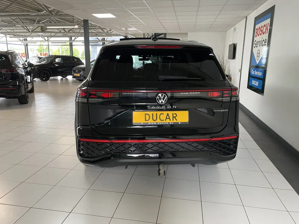 Volkswagen Tayron 1.5 eHybrid R-Line Edition 272 PK Panorama uit 2025, foto 4