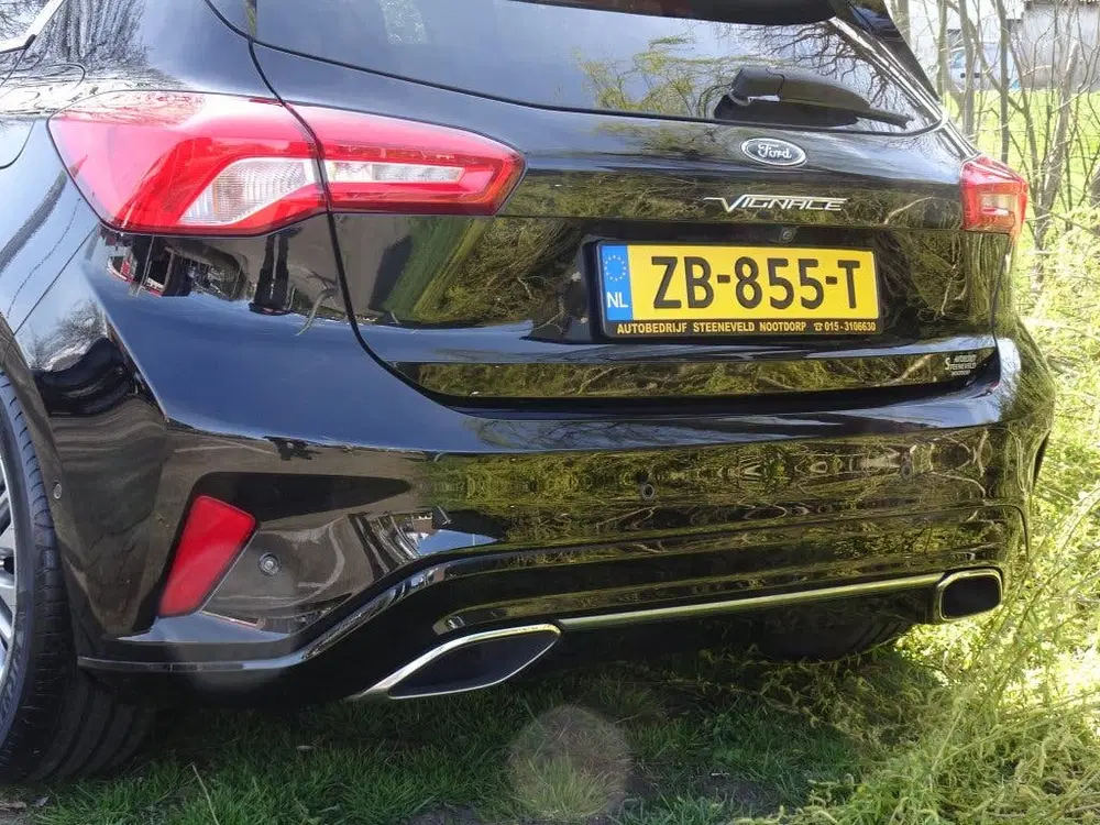 Ford Focus 1.0 125pk Vignale met Head-Up uit 2019, foto 5