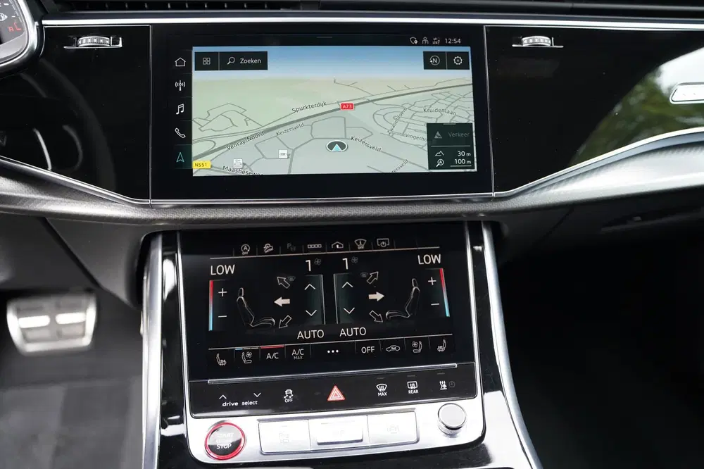 Audi RS Q8 4.0 TFSI RS Q8 quattro Pano Ceramic Leder uit 2021, foto 11