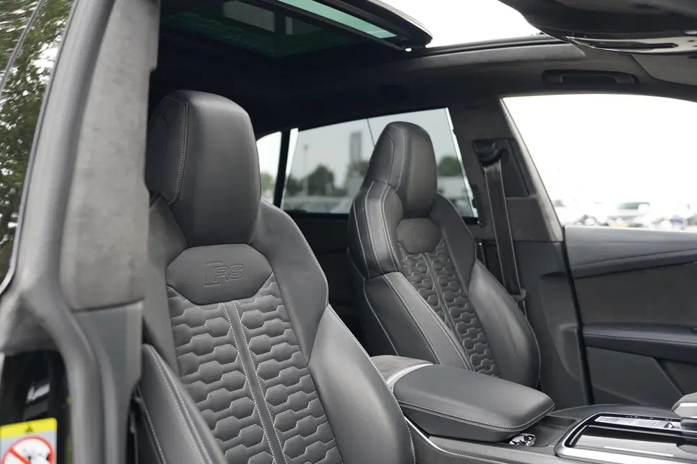 Audi RS Q8 4.0 TFSI RS Q8 quattro Pano Ceramic Leder uit 2021, foto 4