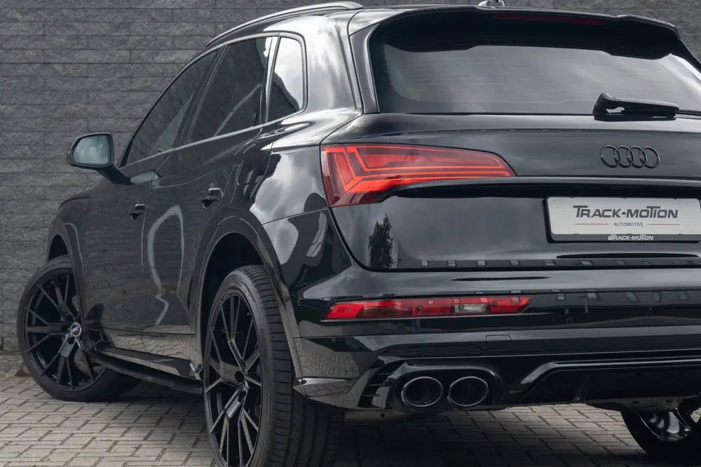 Audi Q5 50 TFSI e S edition Black & Black uit 2022, foto 14