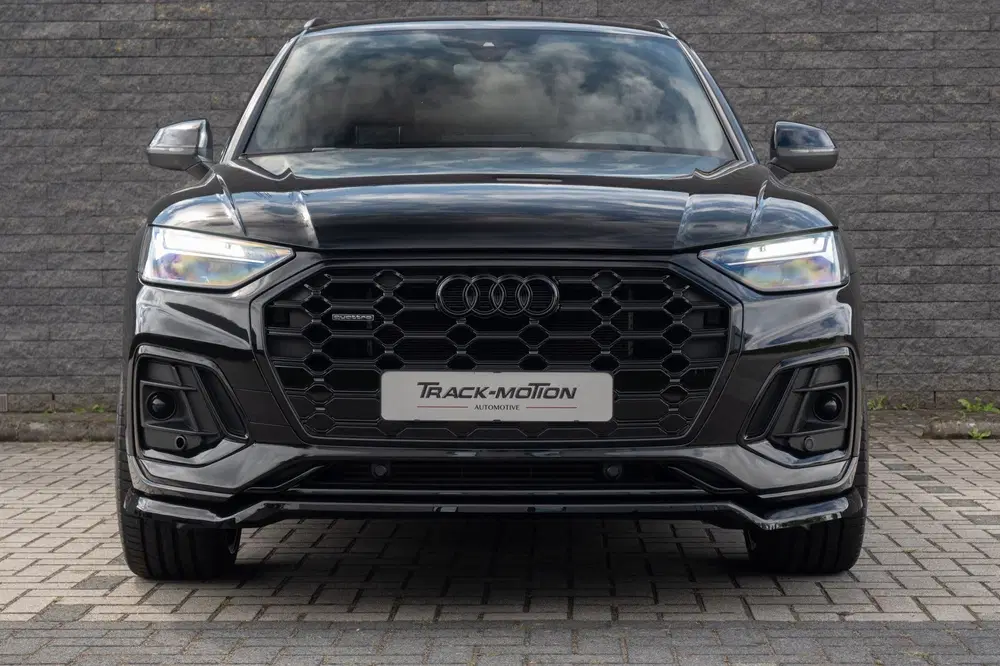 Audi Q5 50 TFSI e S edition Black & Black uit 2022, foto 4