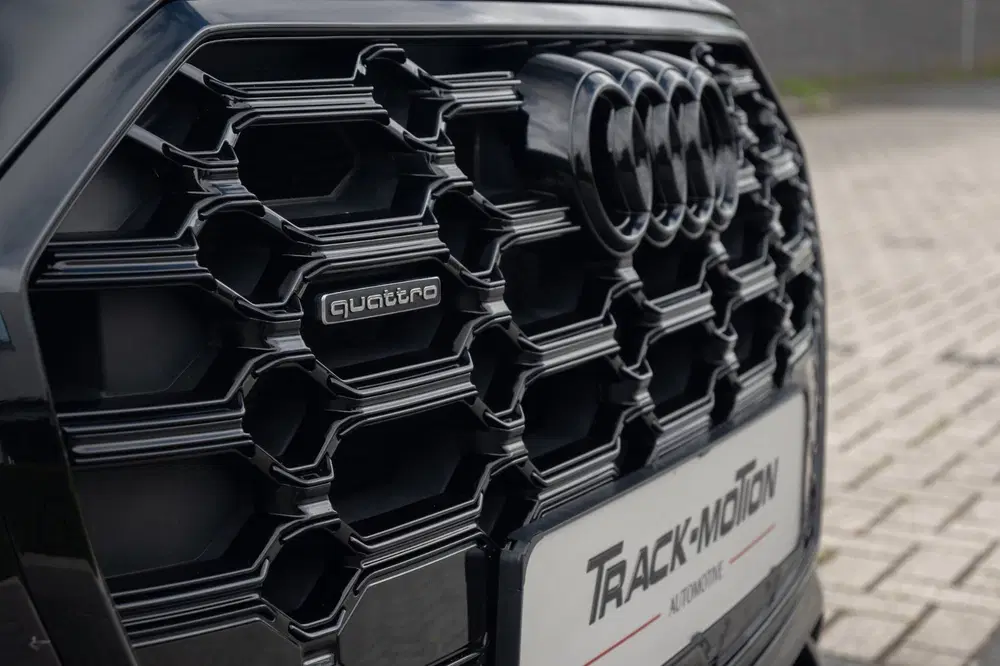 Audi Q5 50 TFSI e S edition Black & Black uit 2022, foto 6