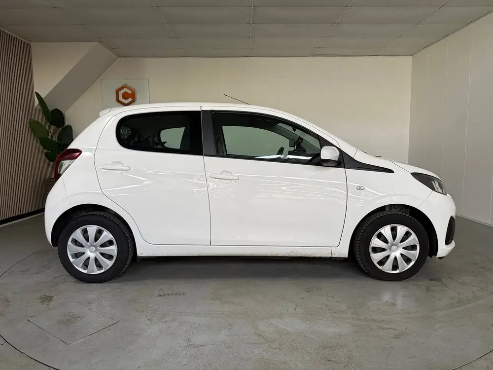 Peugeot 108 1.0 e-VTi Active Airco uit 2021, foto 10