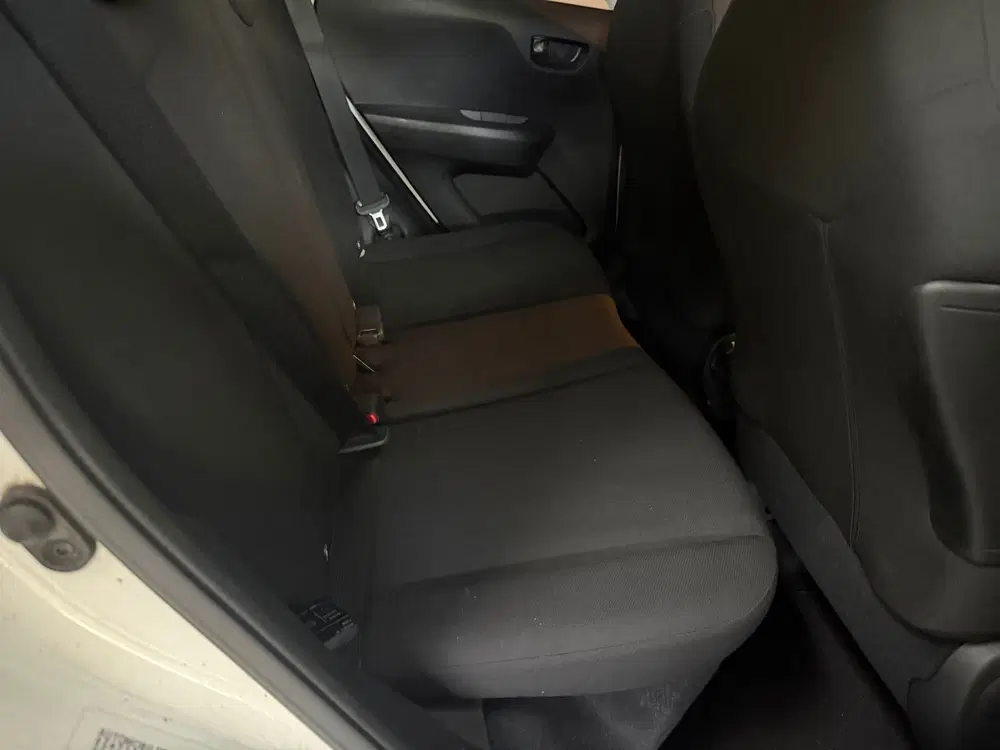 Peugeot 108 1.0 e-VTi Active Airco uit 2021, foto 15
