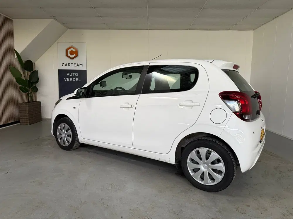 Peugeot 108 1.0 e-VTi Active Airco uit 2021, foto 2