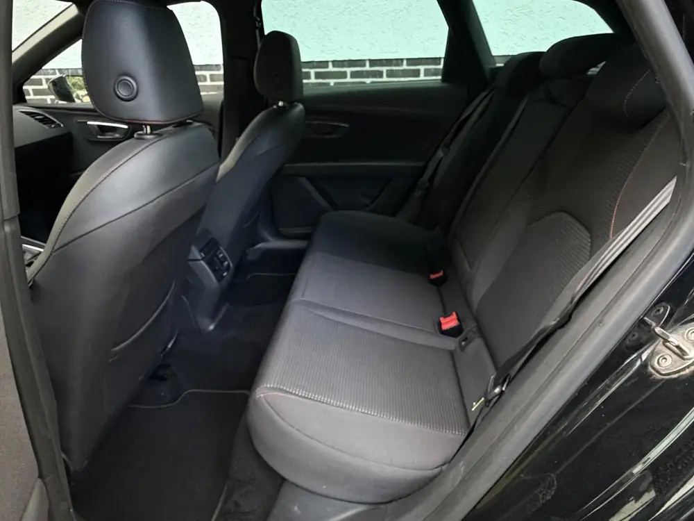 SEAT Leon 1.5 TSI FR Business Intense Automaat uit 2019, foto 12