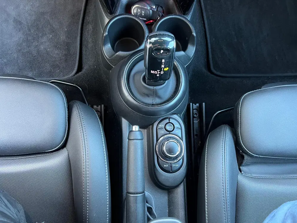 Mini Cooper S 1.5 Cooper S Automaat uit 2023, foto 14