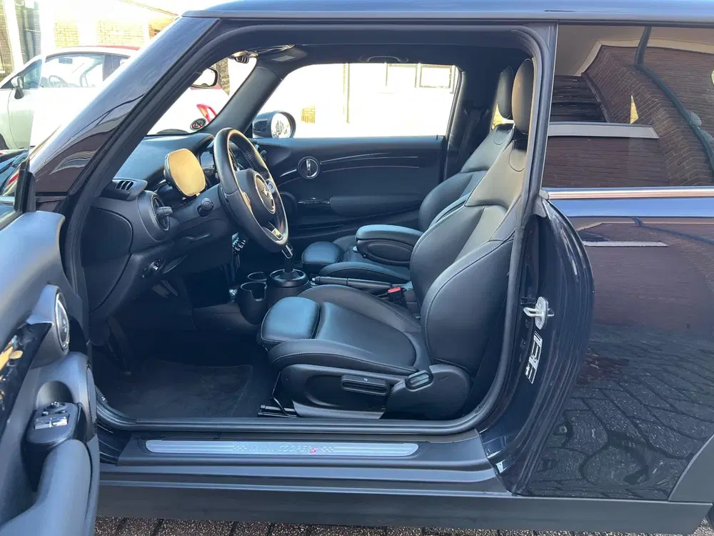 Mini Cooper S 1.5 Cooper S Automaat uit 2023, foto 16