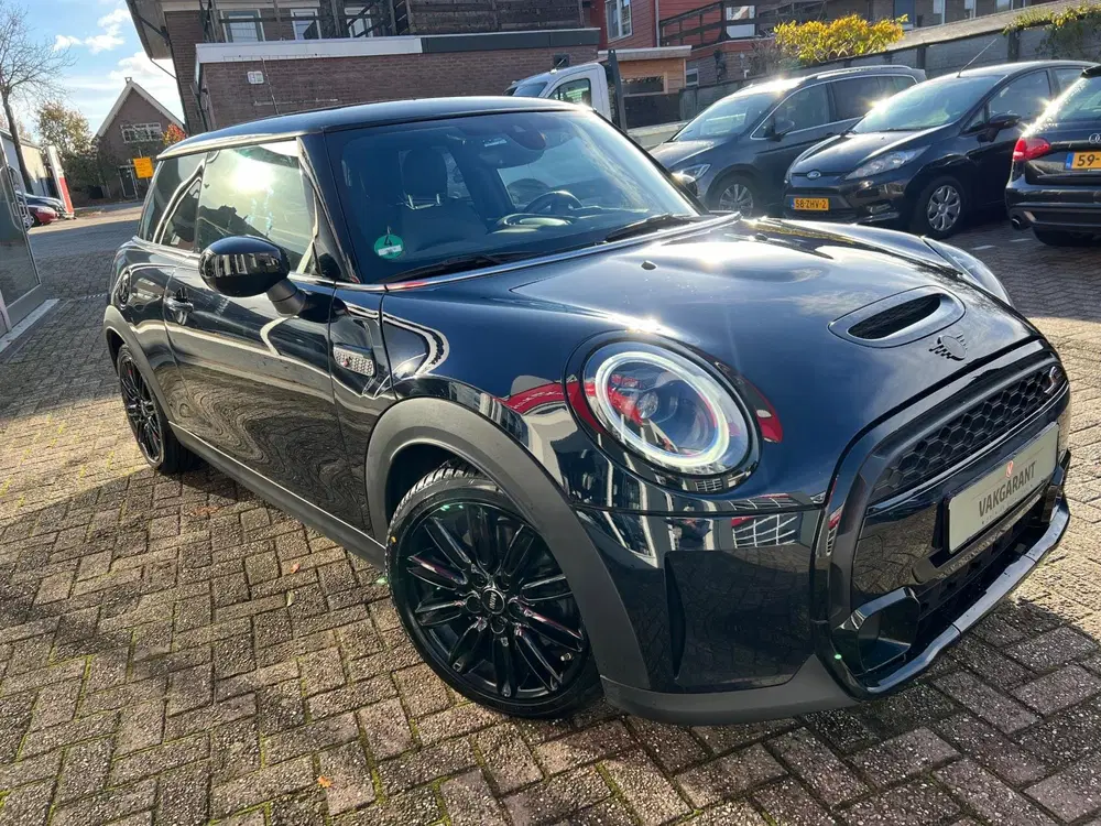 Mini Cooper S 1.5 Cooper S Automaat uit 2023, foto 6