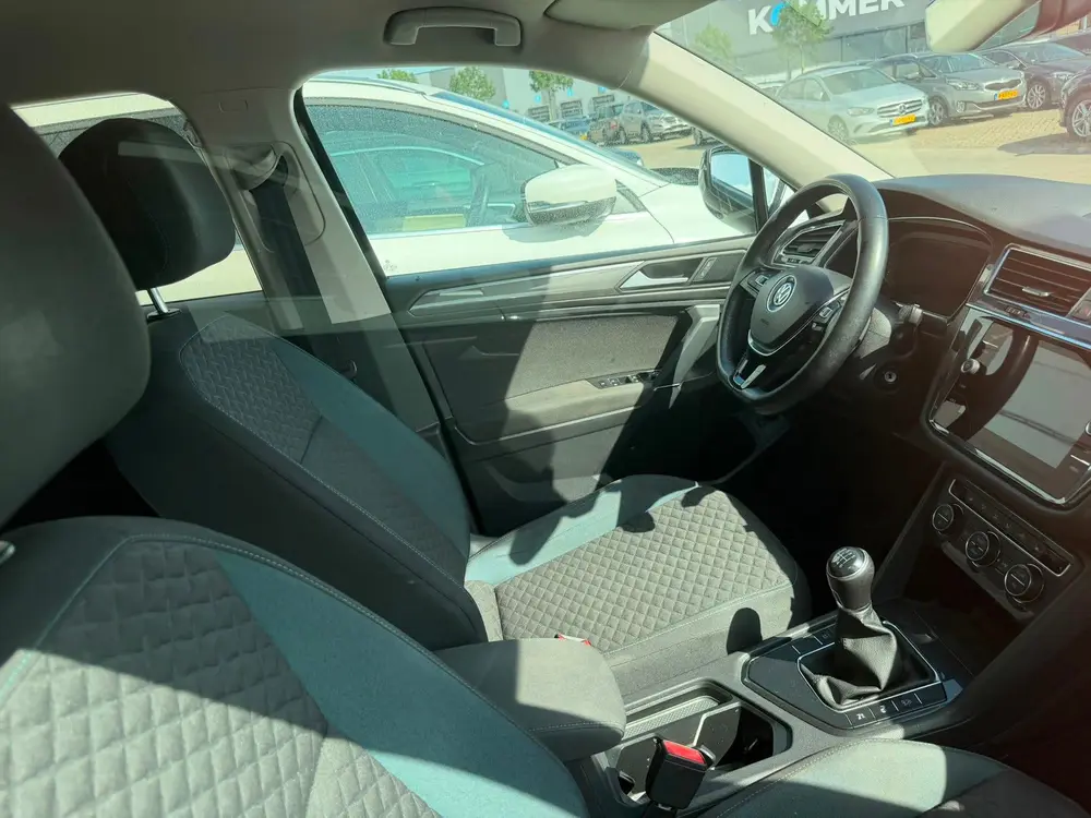 Volkswagen Tiguan Allspace 1.5 TSI Comfortline Business 7p. uit 2019, foto 5