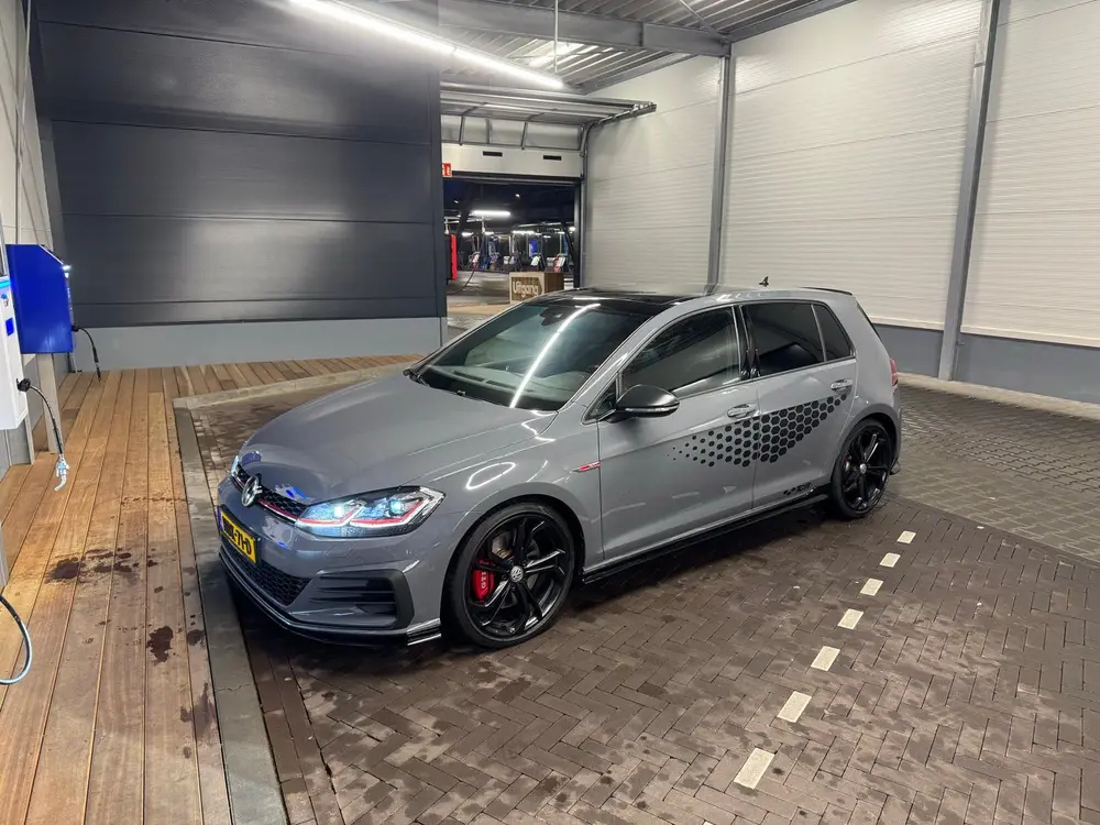Volkswagen Golf VII Golf 2.0 TSI 290pk 7-DSG 2019 Grijs VOL DCC PANO uit 2019, foto 11