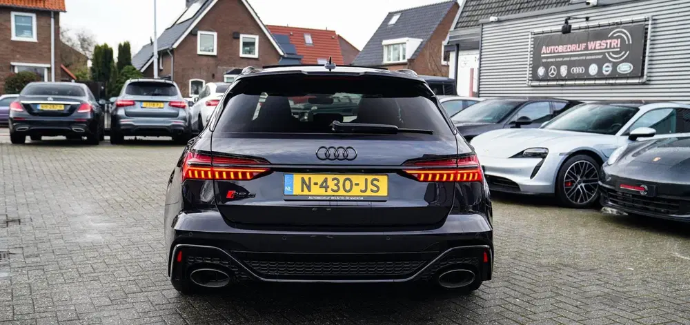Audi RS6 RS6 TFSI Quattro uit 2020, foto 18