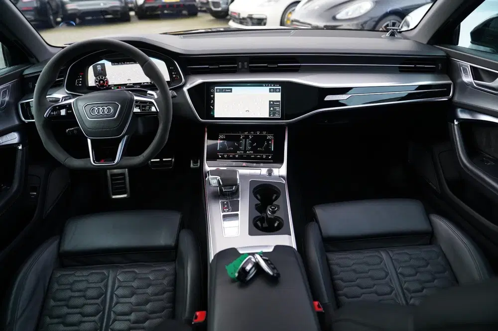 Audi RS6 RS6 TFSI Quattro uit 2020, foto 3