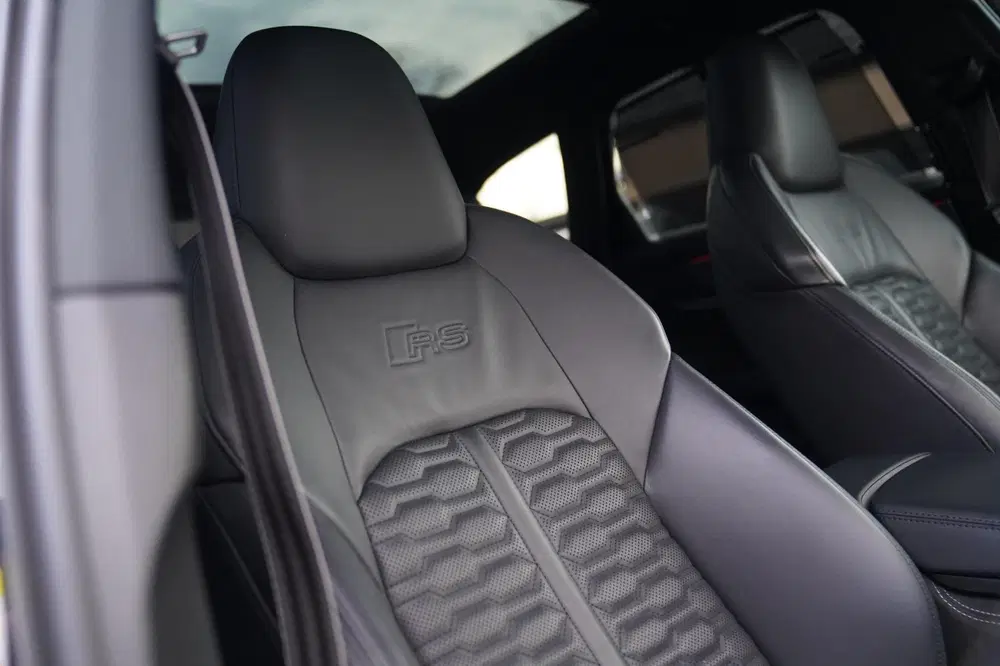 Audi RS6 RS6 TFSI Quattro uit 2020, foto 4