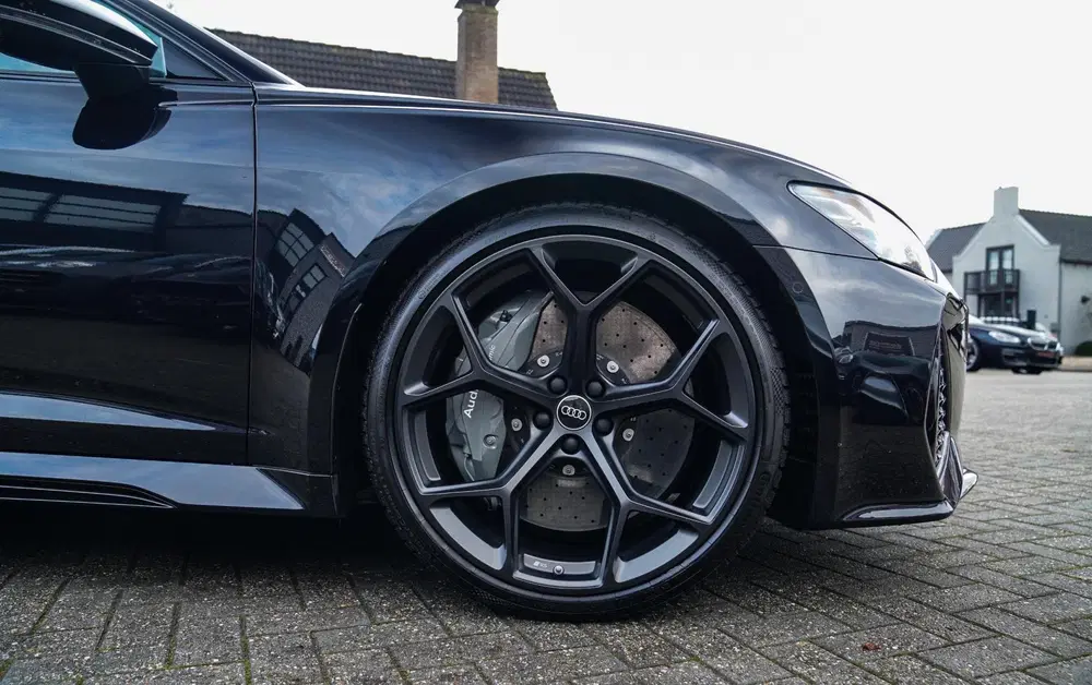 Audi RS6 RS6 TFSI Quattro uit 2020, foto 6