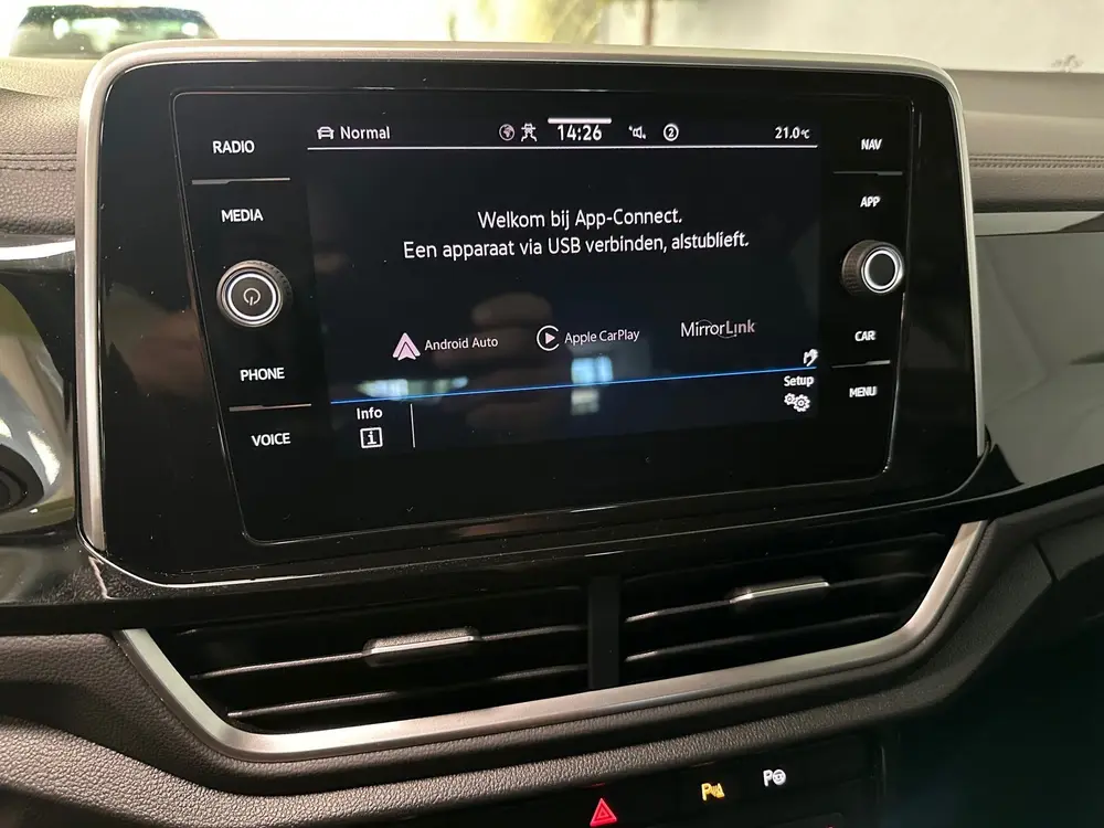 Volkswagen T-Roc 1.0 TSI R-Line - Camera - ACC - IQ - Massag uit 2023, foto 19