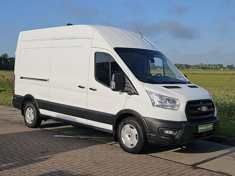 Ford Transit 2.0 l3h3 navi camera uit 2024, foto 5