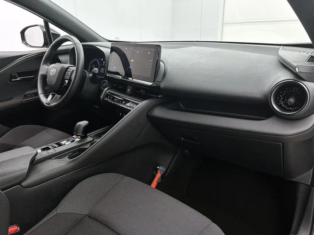 Toyota C-Hr 2.0 Plug-in Hybrid 220 First Edition uit 2025, foto 6