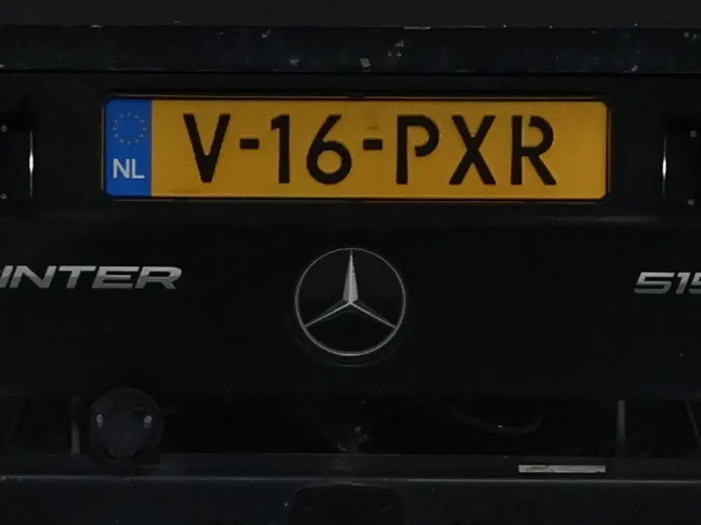 Mercedes-Benz Sprinter 515 CDI uit 2024, foto 4