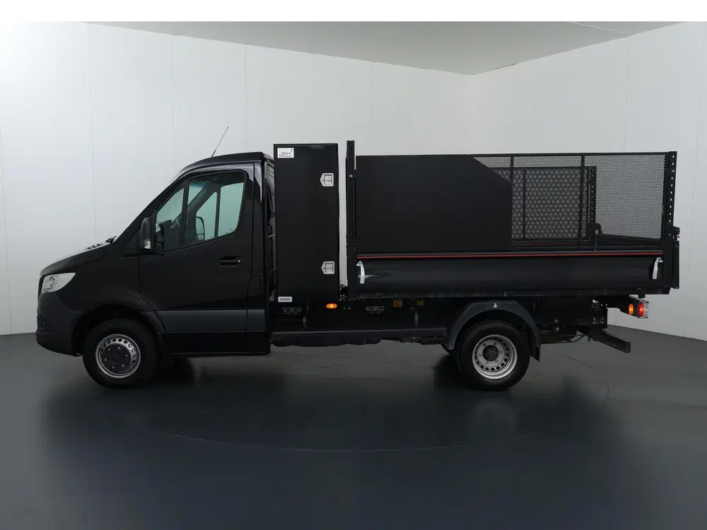 Mercedes-Benz Sprinter 515 CDI uit 2024, foto 5