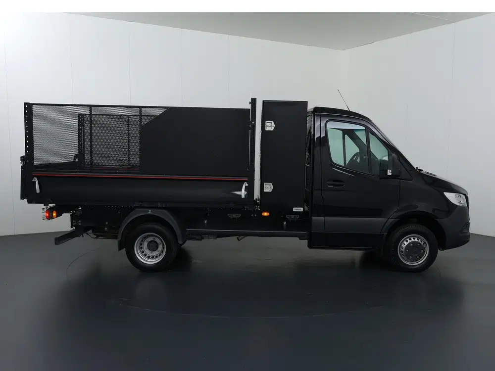 Mercedes-Benz Sprinter 515 CDI uit 2024, foto 6