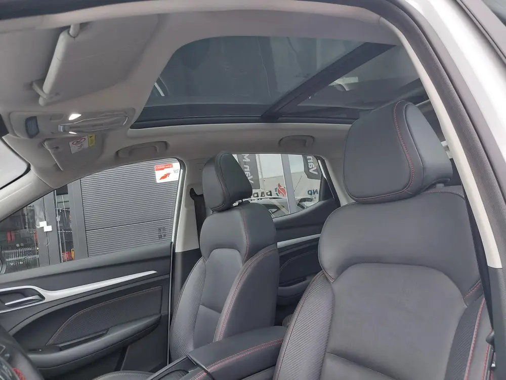 MG ZS EV Standard Range Luxury 50 kWh Zeer nette uit 2023, foto 13
